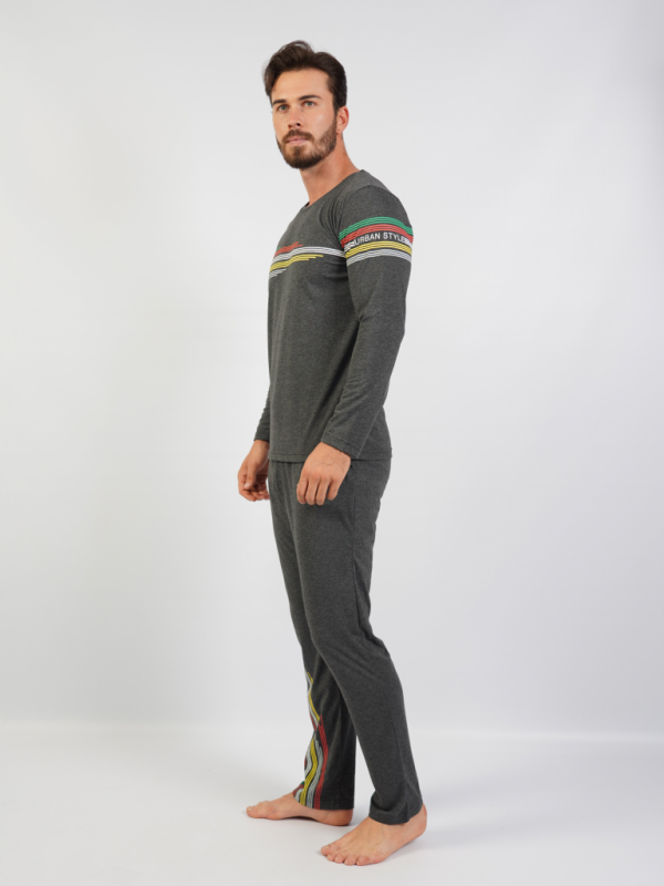 104048 0000 Set with long sleeve trousers URBAN graphite